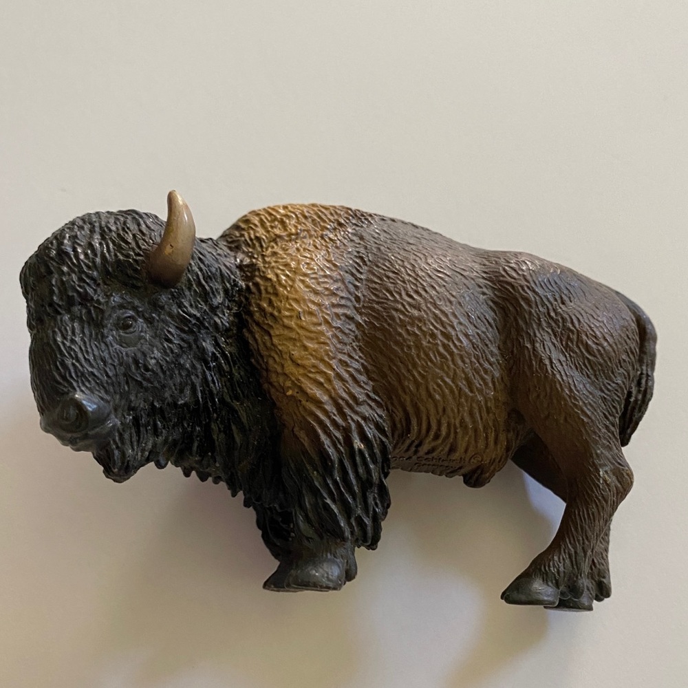 Schleich Male American Buffalo Bison 2004 Animal Figure Retired